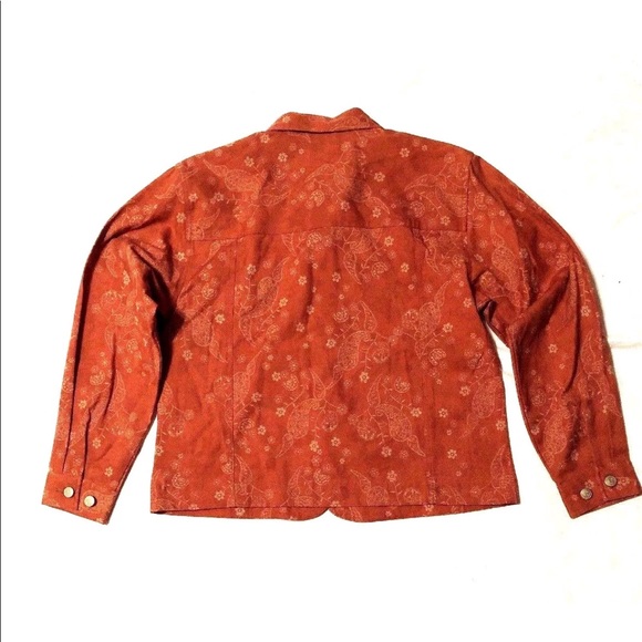 ⬇️$20 Cabela’s Denim style jacket floral paisley - Picture 3 of 8